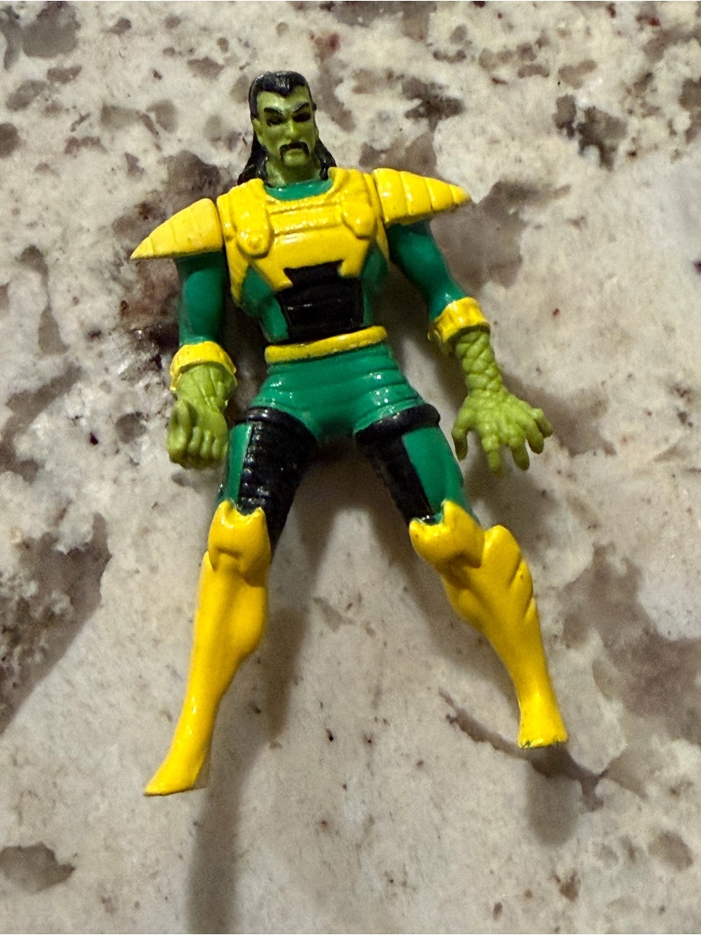 Vintage 1995 Marvel Toy Biz Mandarin Action Figure (2 1/2 In.)
